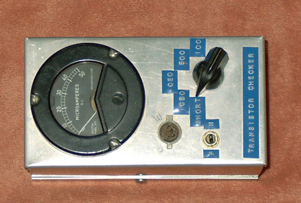 transistor checker