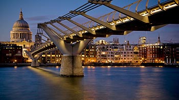 London by night