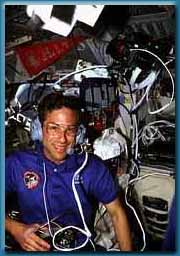 Ham-Astronaut Jay Apts