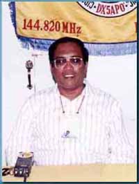Rey 4F5AWW ex-DU5APO - Founder and the 
Pioneer Net Controller of DX5LYM & DX5APO