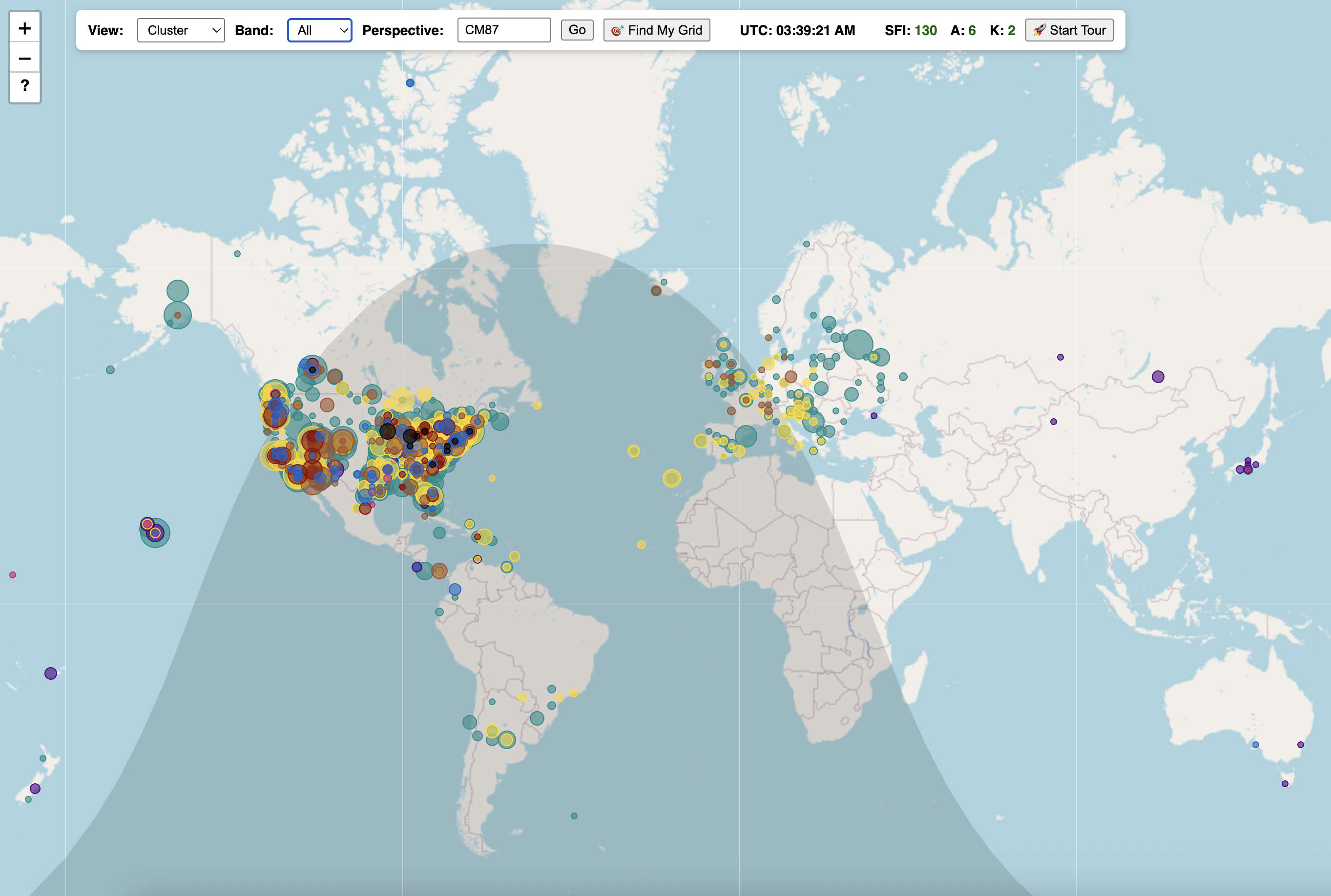 Cluster view focused on real-time amateur radio propagation near CM87
