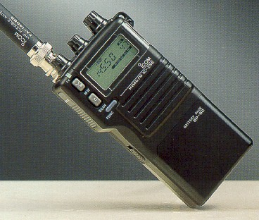 ic2s.jpg (43390 bytes)