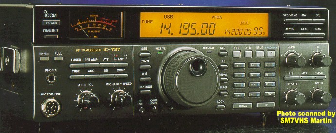 ic737.jpg (73066 bytes)
