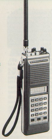 tr2400.jpg (27342 bytes)