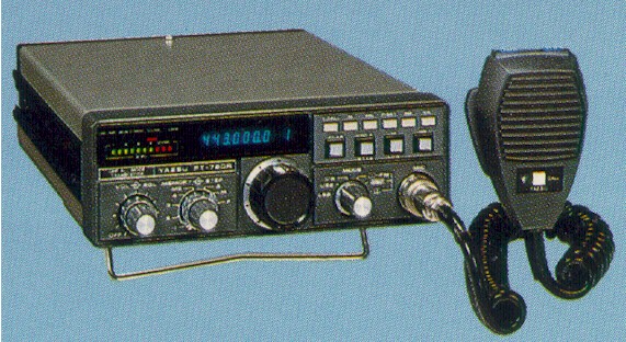 ft780r.jpg (88475 bytes)