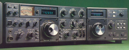 ts830.jpg (103753 bytes)