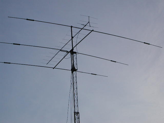 close up of hf and vhf beams