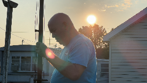 Image: working in the sun