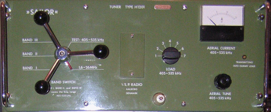 Sailor H1201 large foto Antenna tuner 500KHz