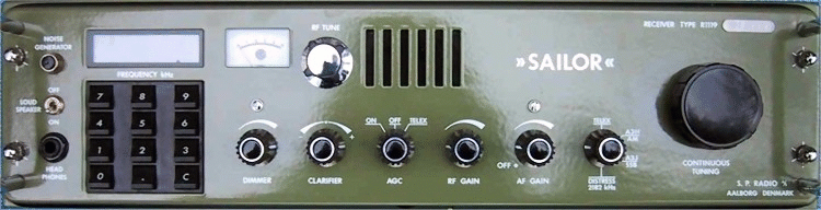 Sailor large foto receiver R1119