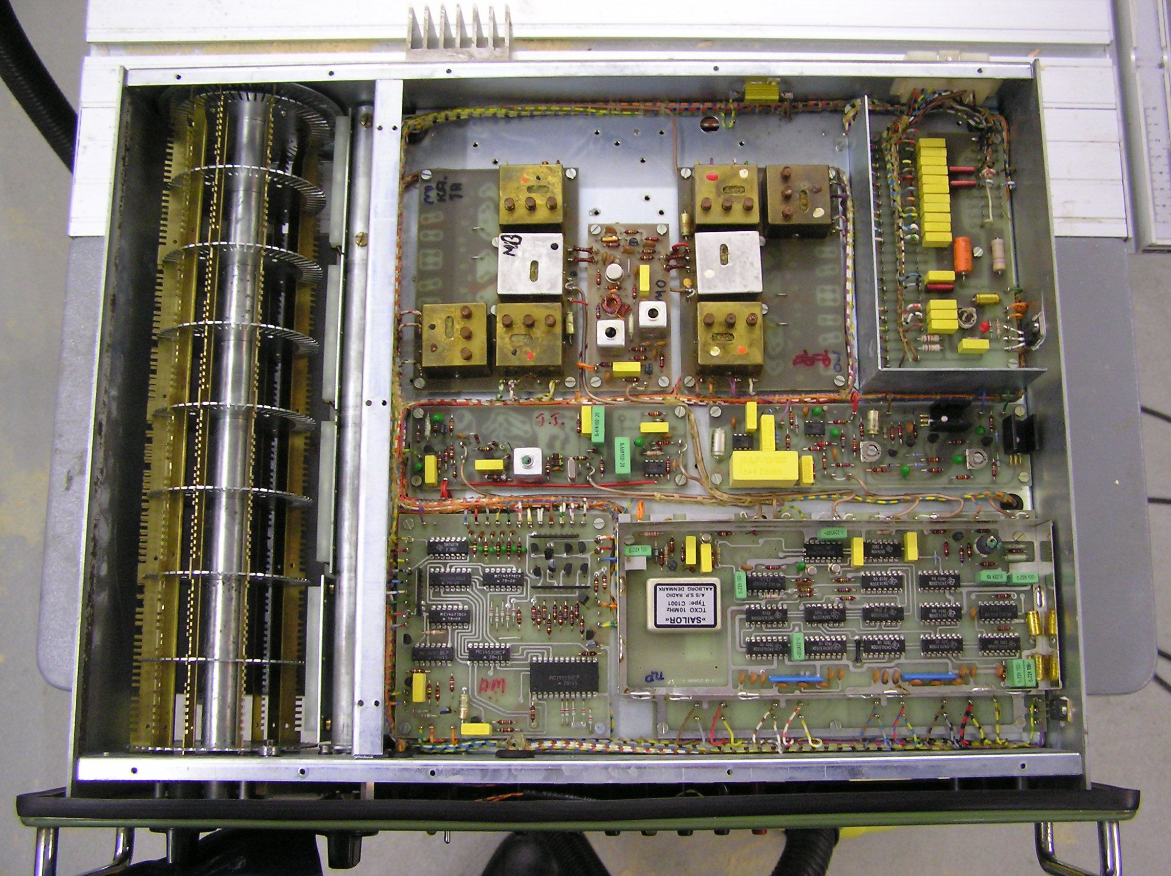 Sailor S1300 inside top view