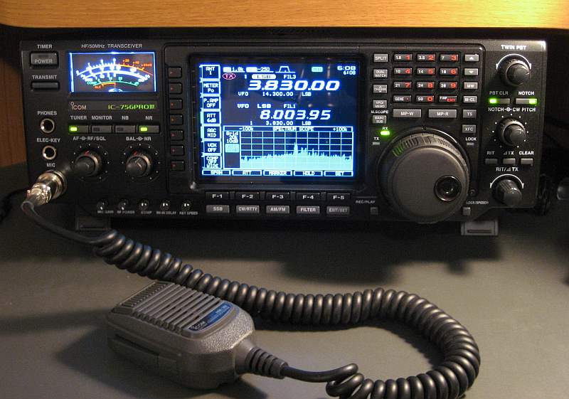 Кв трансивер. Icom ic-756pro. Icom ic-756 Pro III. Трансивер Icom 756pro3. Трансивер Айком 756.