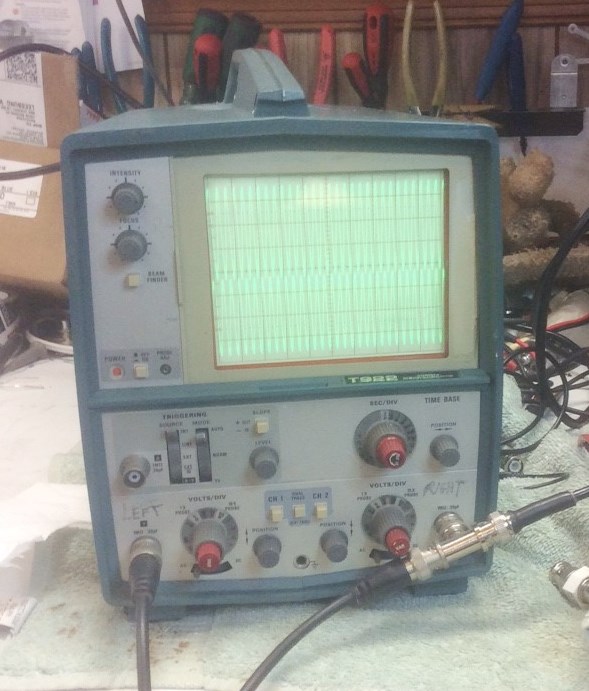 Tektronix T922 SN B020582